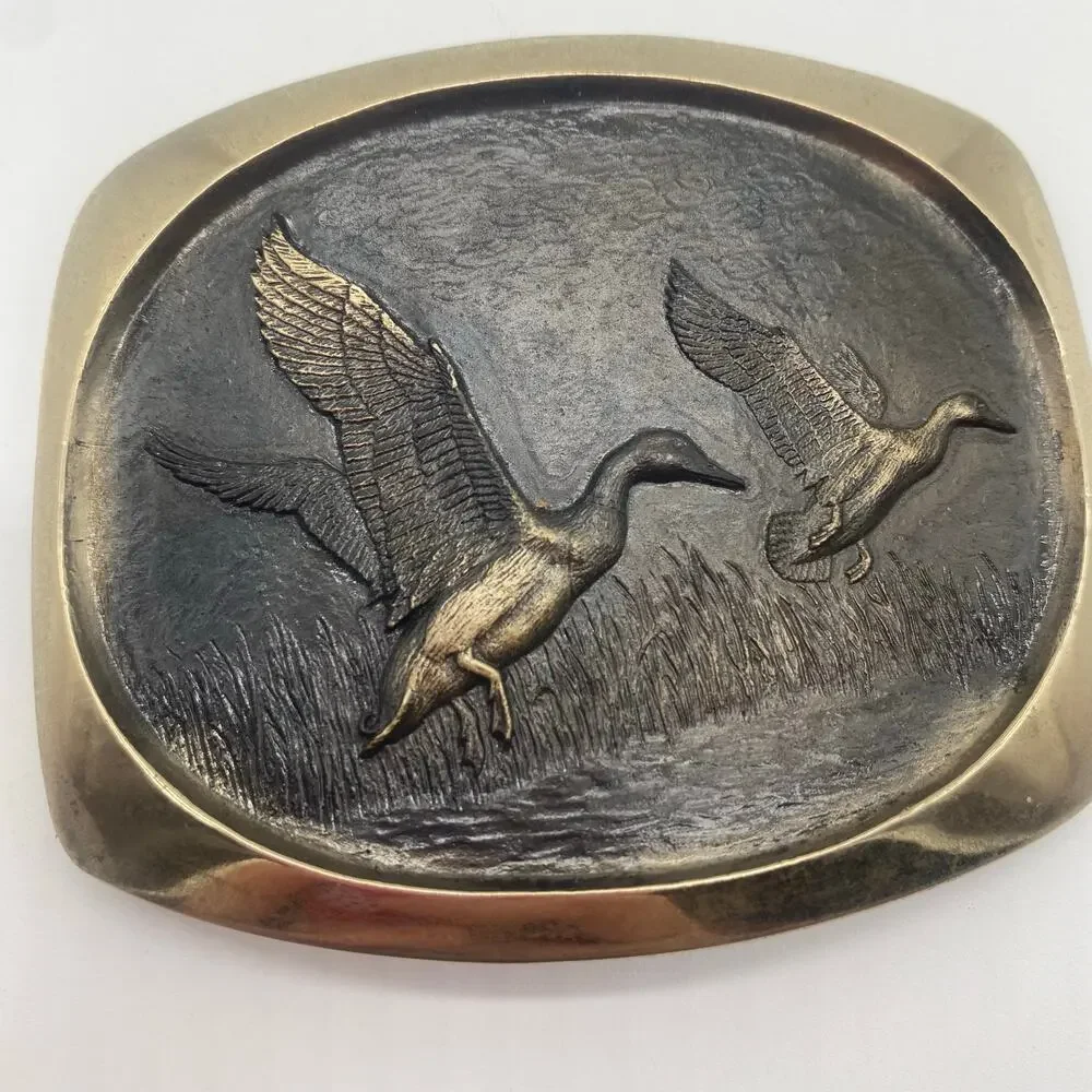 Steven L Knight Sculpture Belt Buckle Solid Bronze 1980 Ducks in Flight Vintage